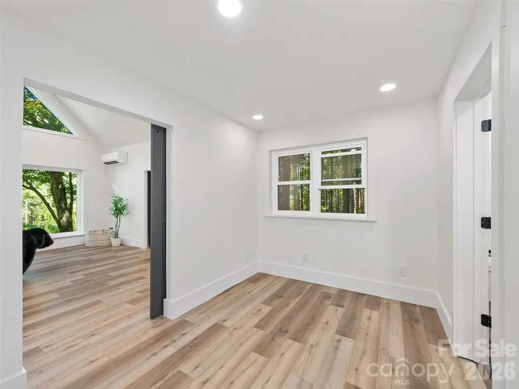81 Summer Trees Lane Burnsville NC 28714