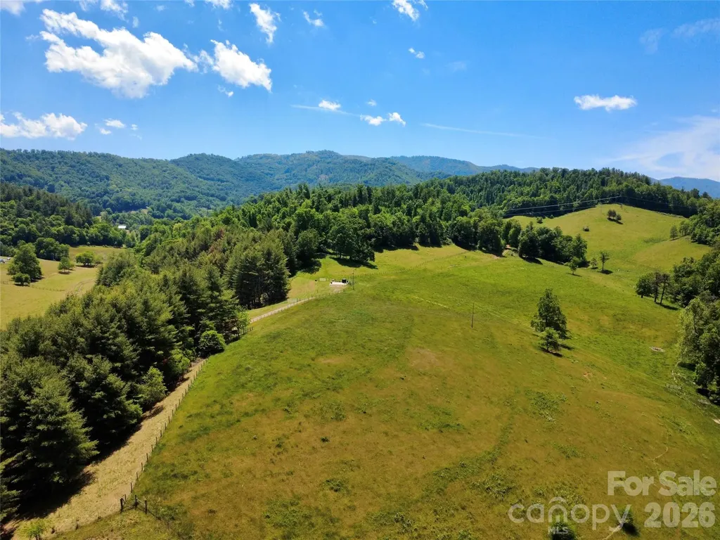Tbd W Hwy 19 Highway E Burnsville NC 28714