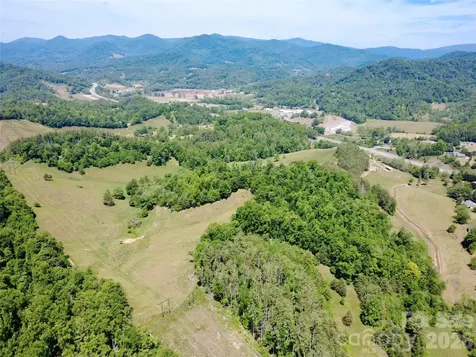 Tbd W Hwy 19 Highway E Burnsville NC 28714