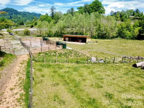 Tbd W Hwy 19 Highway E Burnsville NC 28714