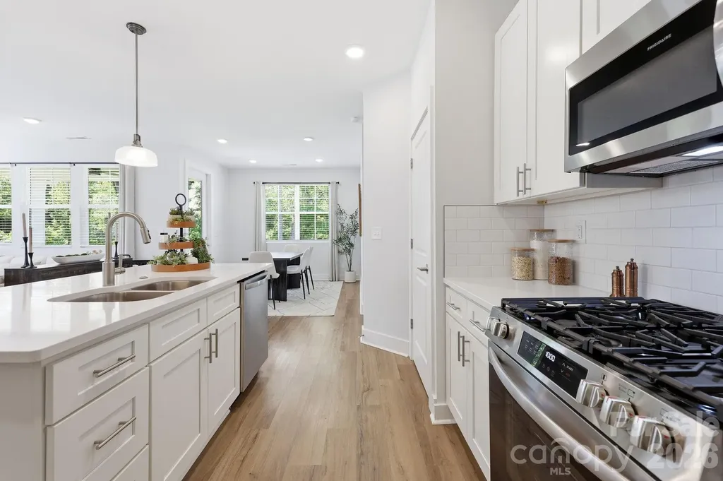 8612 Chagrin Drive Cornelius NC 28031