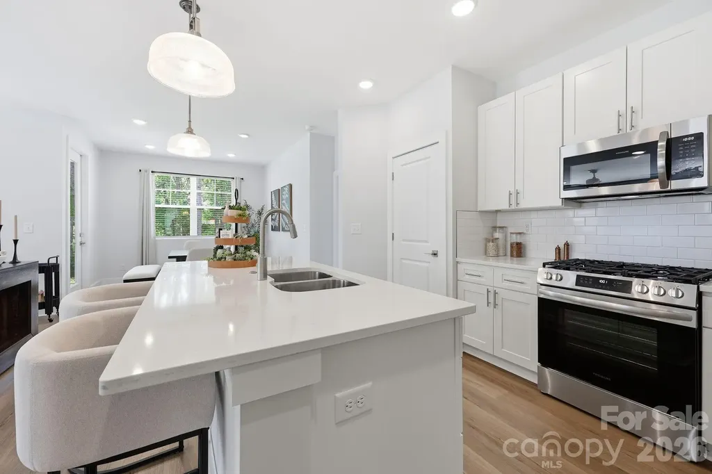 8612 Chagrin Drive Cornelius NC 28031