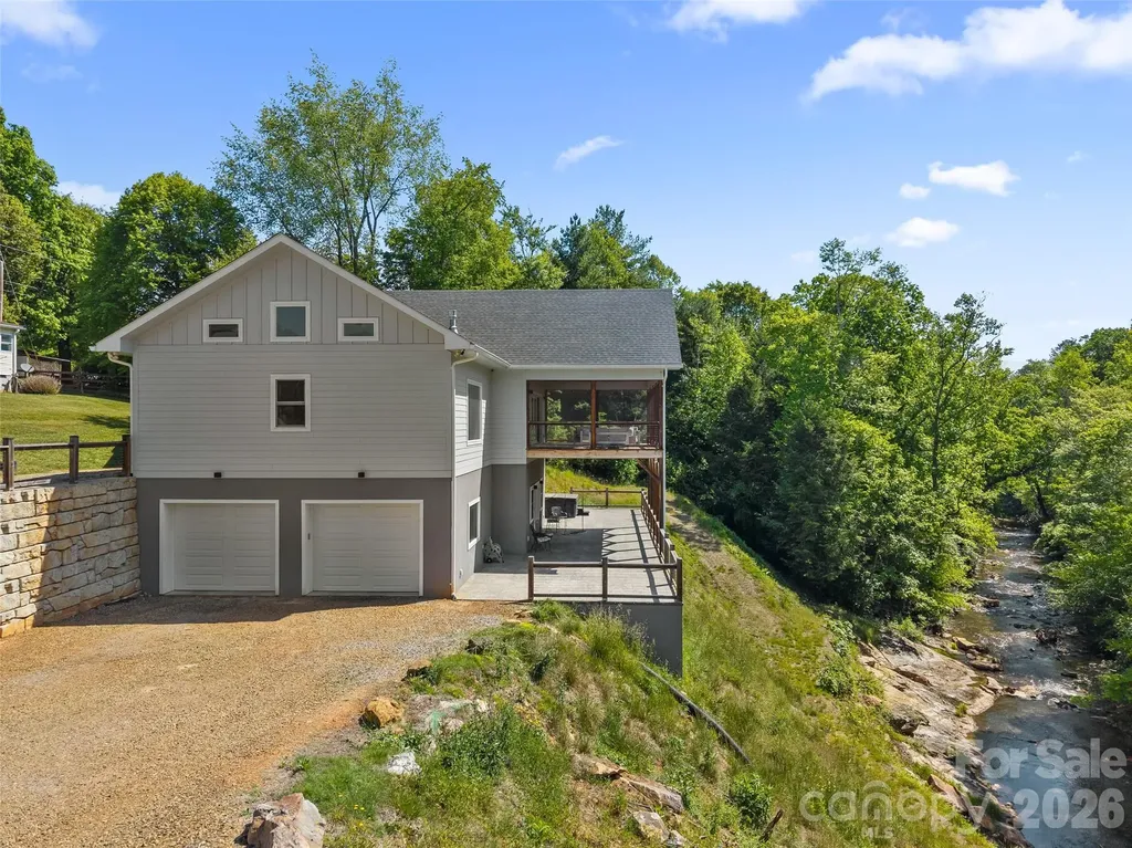 123 Israel Road Candler NC 28715