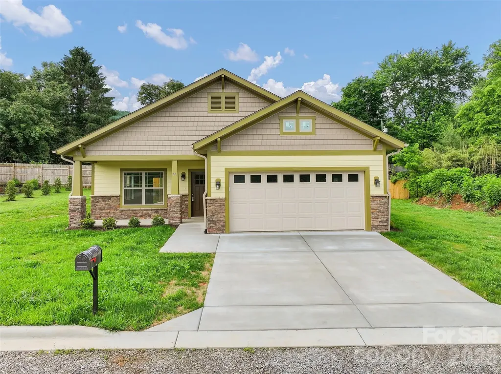 99 Junes Way Waynesville NC 28786
