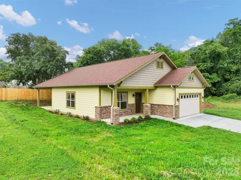99 Junes Way Waynesville NC 28786