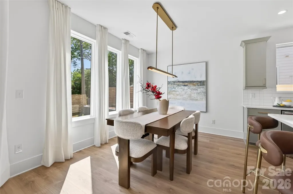 408 Dover Avenue Charlotte NC 28209