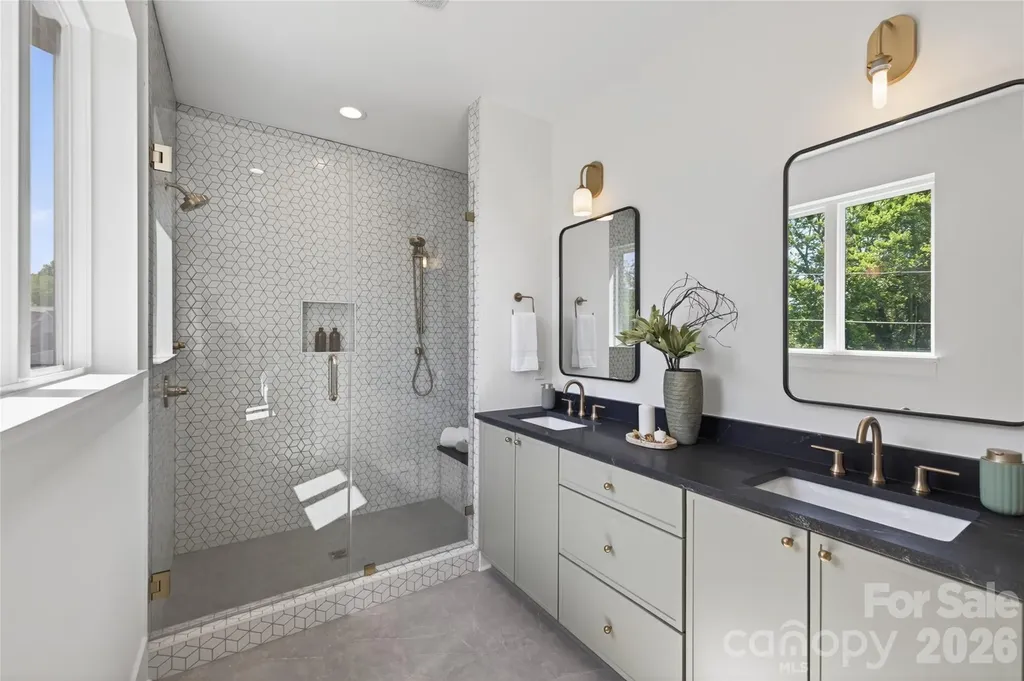 408 Dover Avenue Charlotte NC 28209