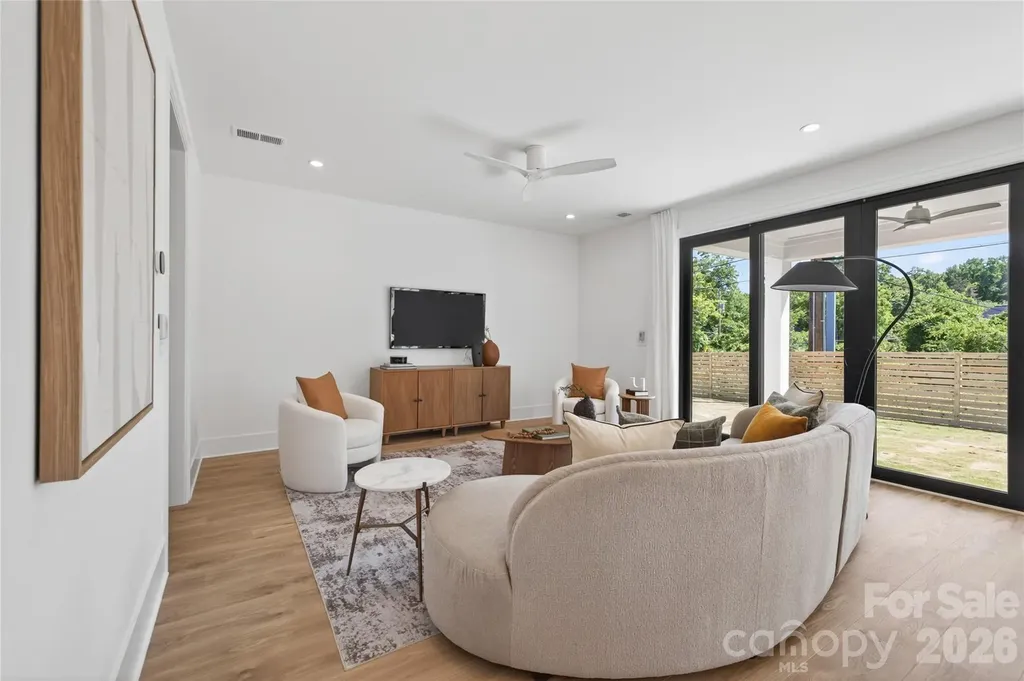 408 Dover Avenue Charlotte NC 28209