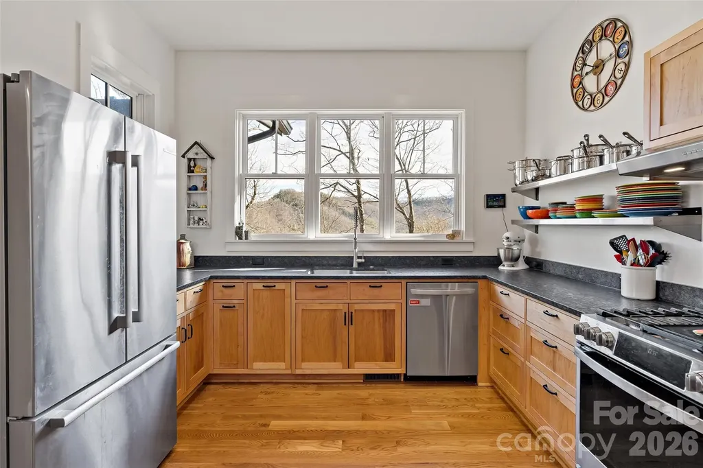 159 Settings Boulevard Black Mountain NC 28711