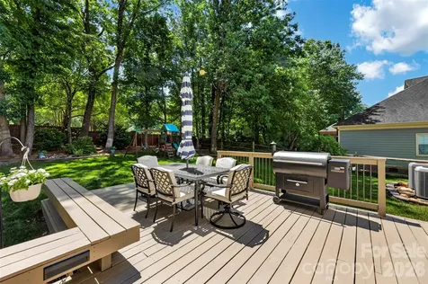 7618 Wingmont Drive Charlotte NC 28269