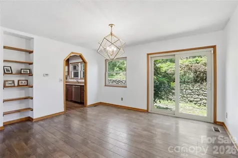 207 Wood Dale Drive Hendersonville NC 28791