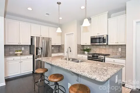 3729 Benseval Lane Matthews NC 28105