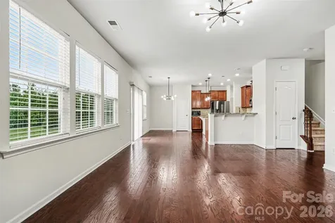 8211 Pamplin Court Charlotte NC 28273