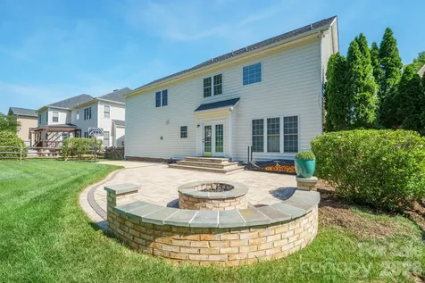 14506 Harvington Drive Huntersville NC 28078
