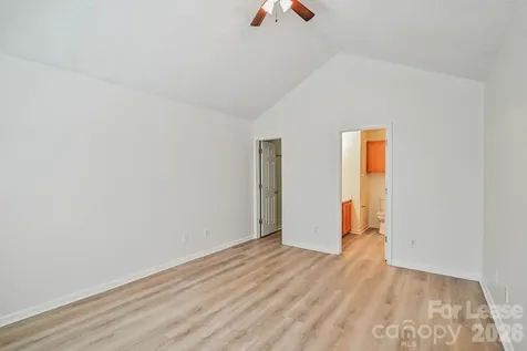 10630 Sleigh Bell Lane Charlotte NC 28216
