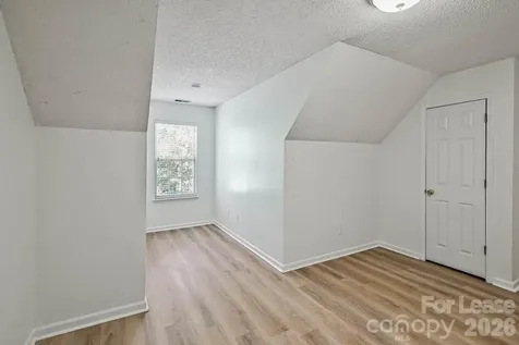 10630 Sleigh Bell Lane Charlotte NC 28216