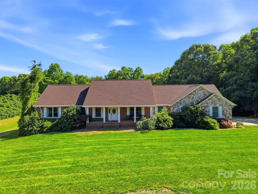 6181 Willowbottom Road Hickory NC 28602