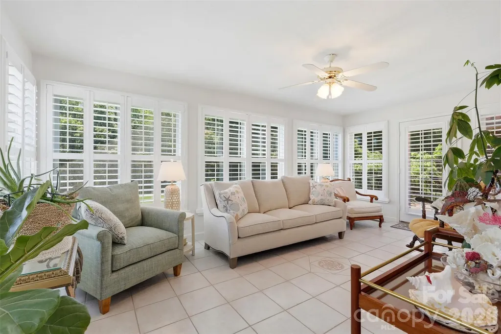 6181 Willowbottom Road Hickory NC 28602