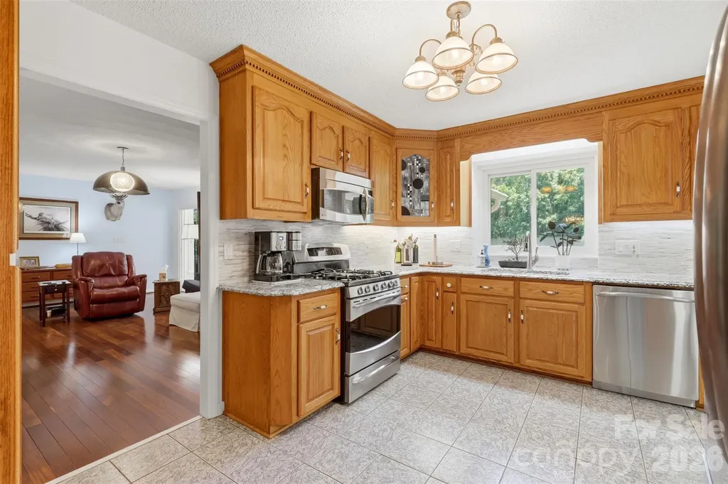 6181 Willowbottom Road Hickory NC 28602