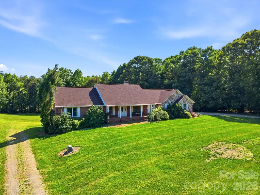 6181 Willowbottom Road Hickory NC 28602