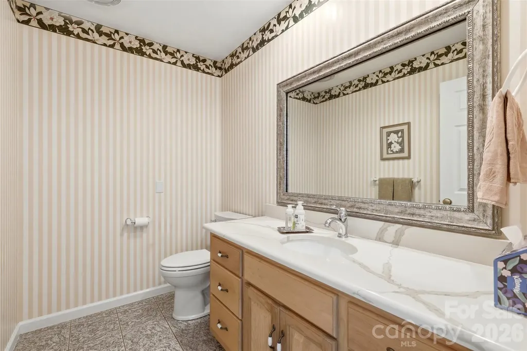 6181 Willowbottom Road Hickory NC 28602