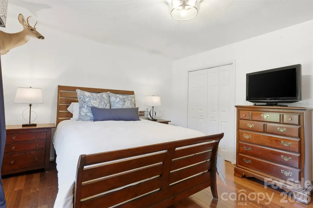 6181 Willowbottom Road Hickory NC 28602