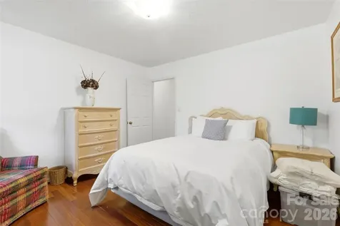 6181 Willowbottom Road Hickory NC 28602