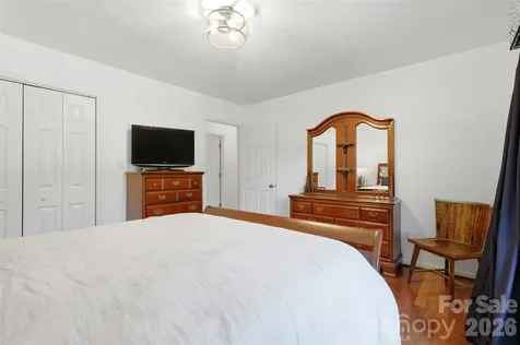 6181 Willowbottom Road Hickory NC 28602