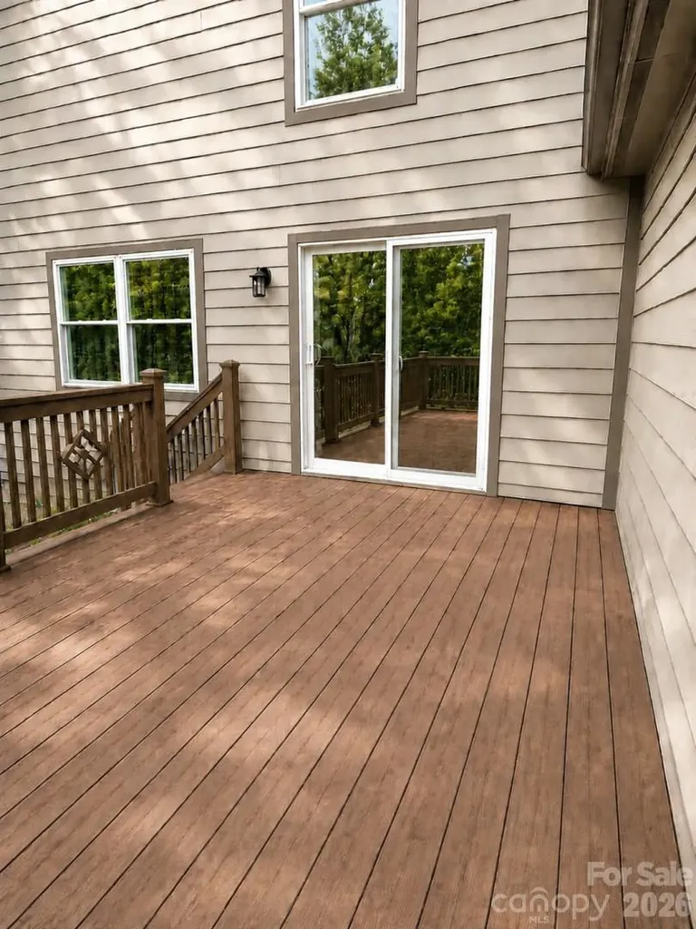 99 Willow Way Hendersonville NC 28739