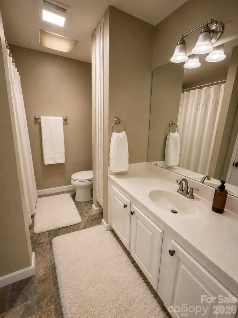 99 Willow Way Hendersonville NC 28739