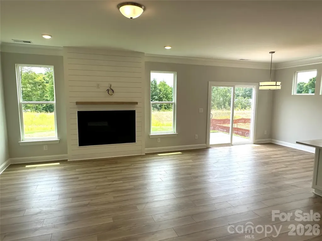 151 Grouse Run Way Troutman NC 28166
