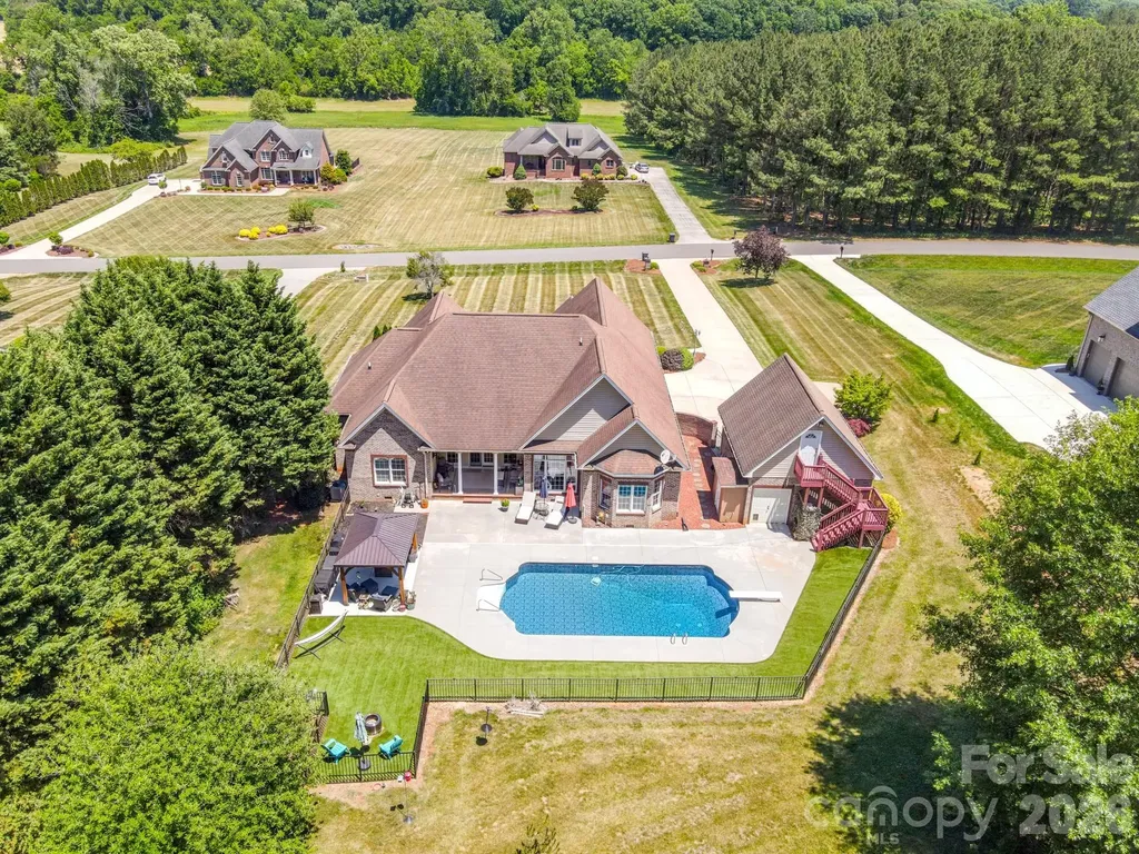 137 Natures Trail Statesville NC 28625