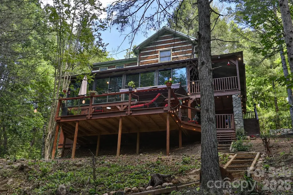 408 Stone River Drive Traphill NC 28685