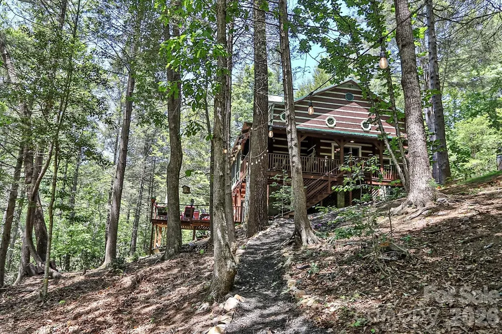 408 Stone River Drive Traphill NC 28685