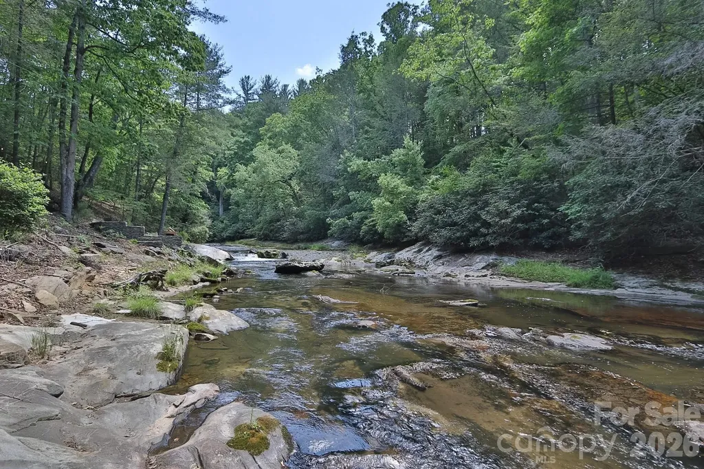 408 Stone River Drive Traphill NC 28685