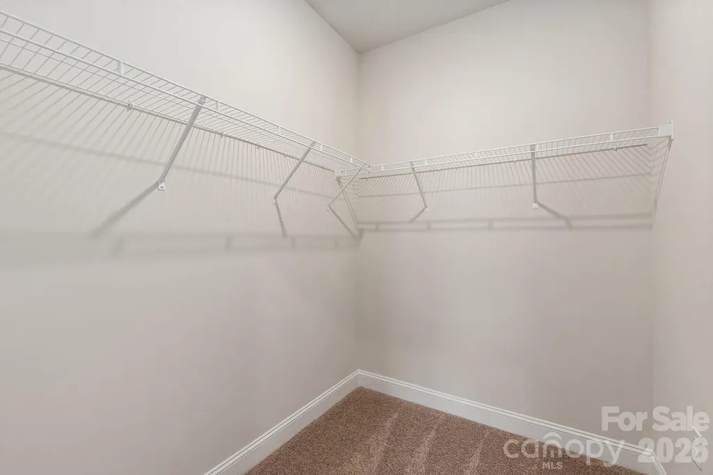 6517 Fairford Drive Charlotte NC 28215