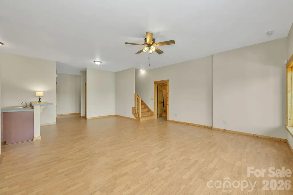 318 Heron Point Drive Wilkesboro NC 28697