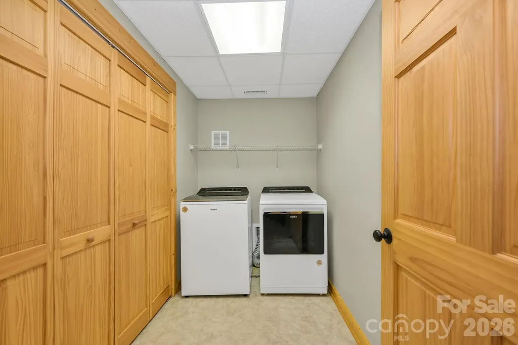 318 Heron Point Drive Wilkesboro NC 28697