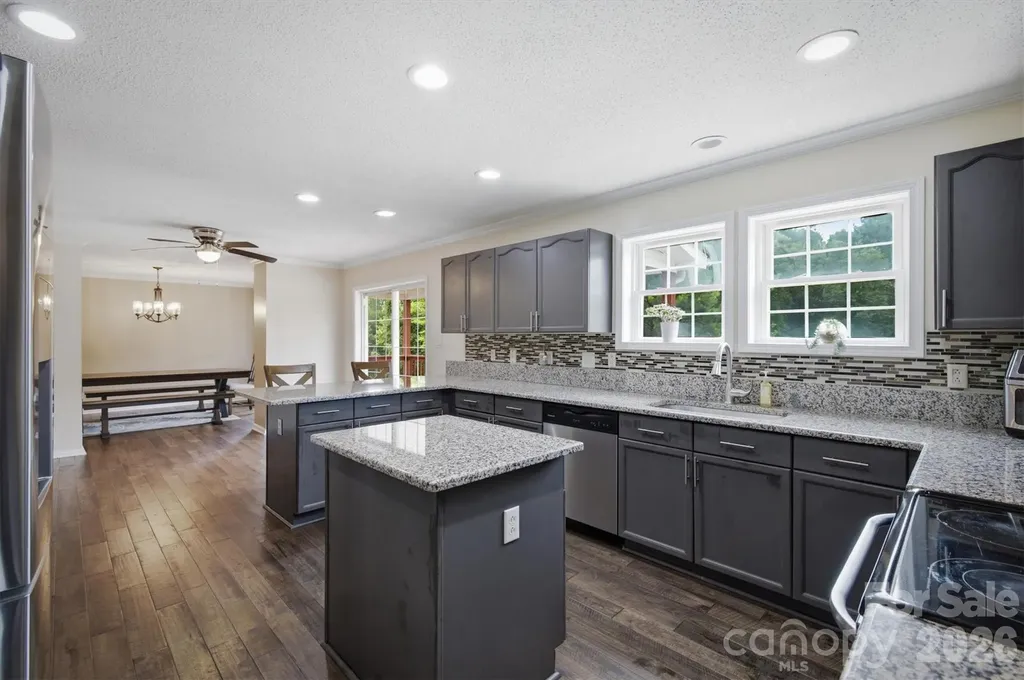 4799 Pleasant View Lane Catawba NC 28609