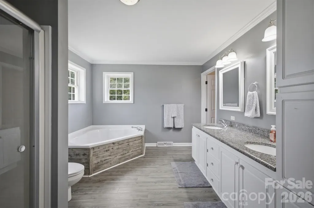4799 Pleasant View Lane Catawba NC 28609