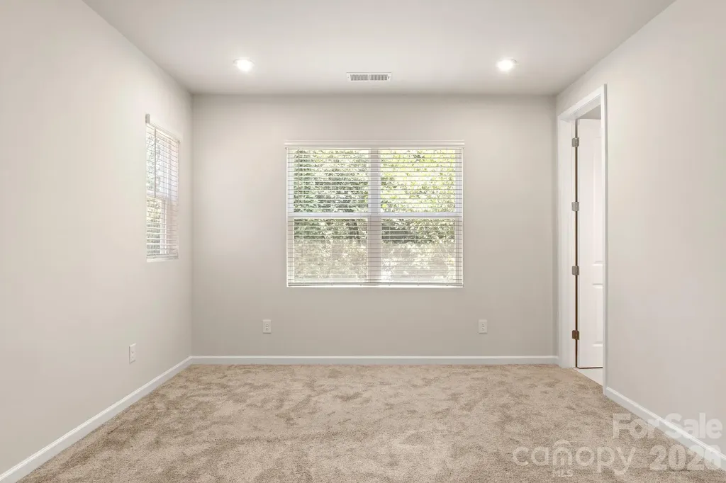 9142 Widden Way Charlotte NC 28269