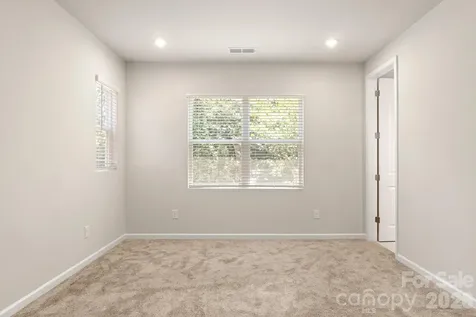 9142 Widden Way Charlotte NC 28269