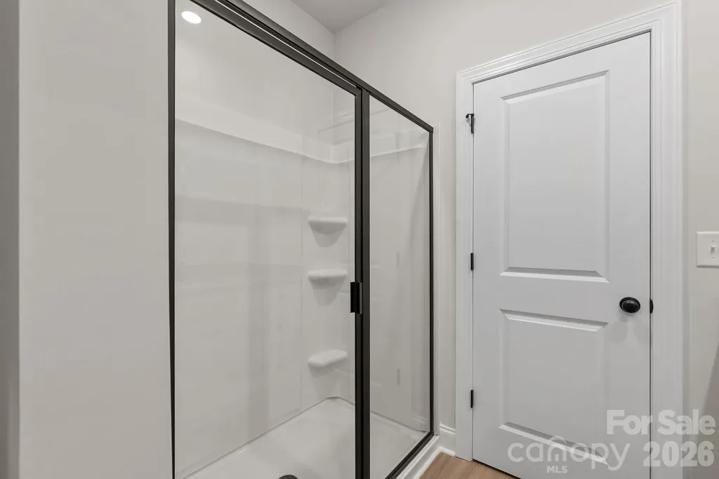 6513 Fairford Drive Charlotte NC 28215