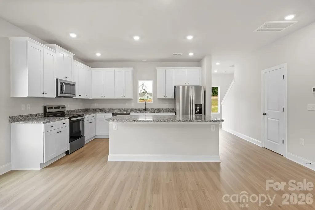 6513 Fairford Drive Charlotte NC 28215