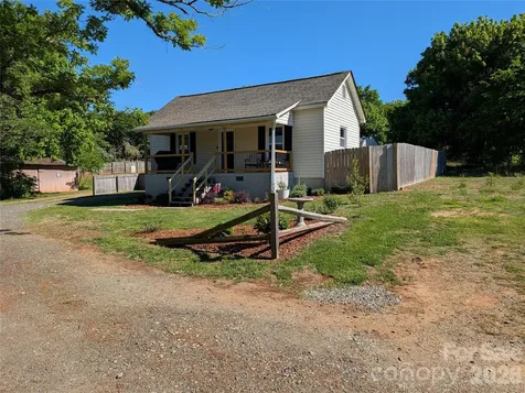 3462 Roberta Road Concord NC 28027