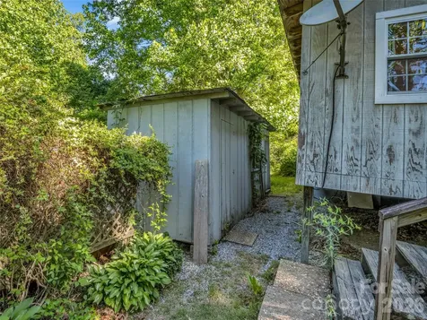 315 Alabama Avenue Hendersonville NC 28739