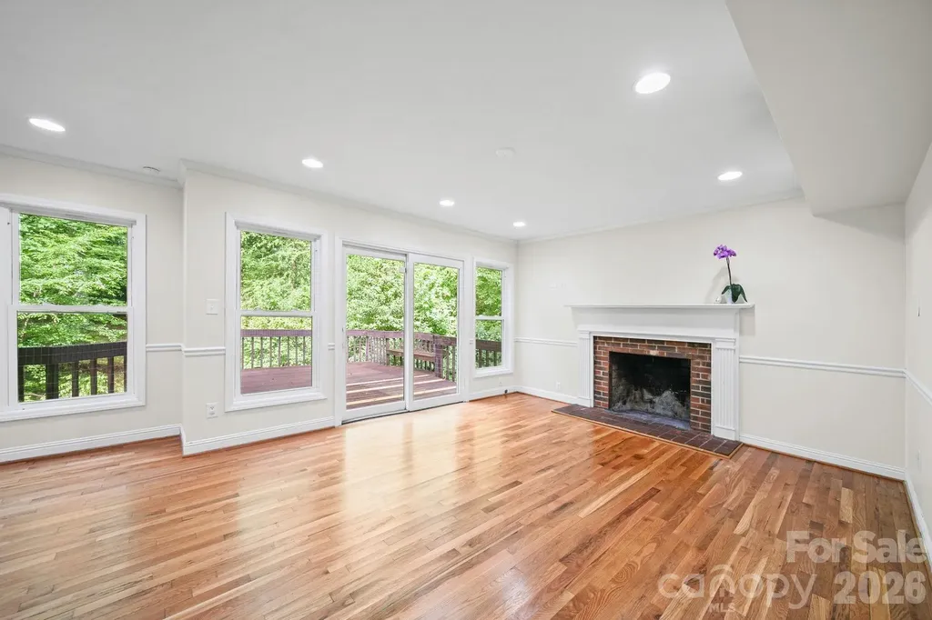 5479 Gunpowder Drive Hickory NC 28601