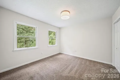 5479 Gunpowder Drive Hickory NC 28601
