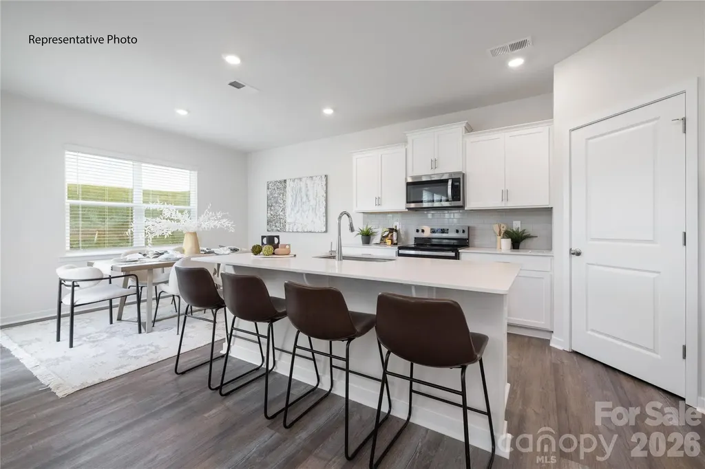 3841 Doughtry Knoll Drive Charlotte NC 28215