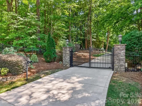 1440 Langdon Road Sherrills Ford NC 28673